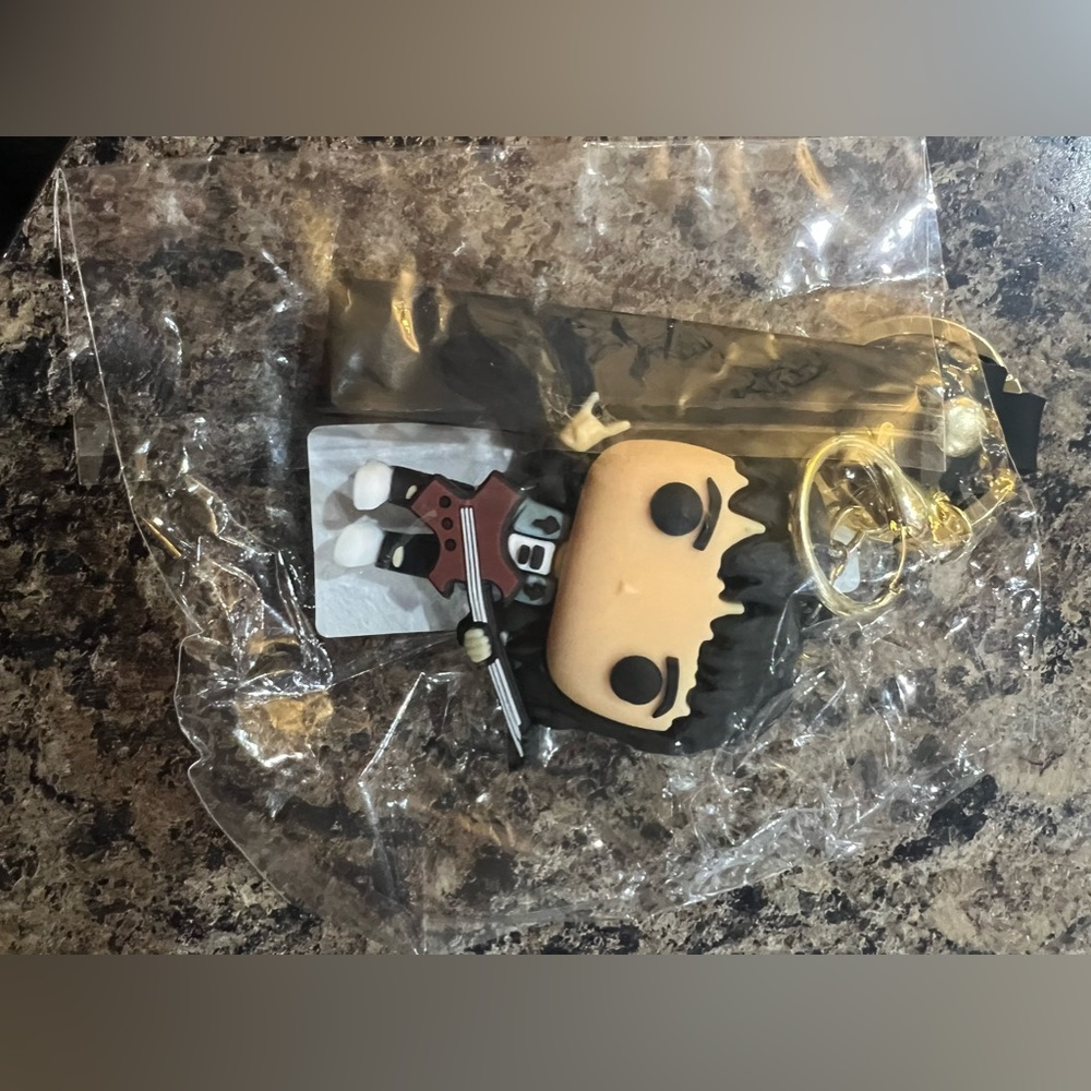 $4 STRANGER EDDIE KEYCHAIN. NEW. $4 IF BUNDLED - Picture 4 of 12